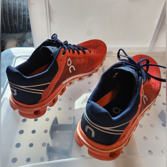 On Cloud Cloudflow Running Shoes - Picture 9 of 10